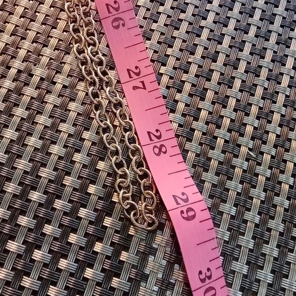 367. TRIFARI ROPE CHAIN GOLD TONE 29" - Picture 4 of 4